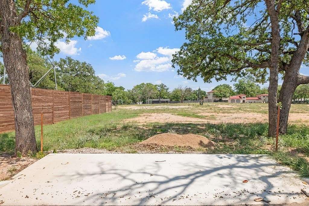 0.3 Acres of Residential Land for Sale in Fredericksburg, Texas