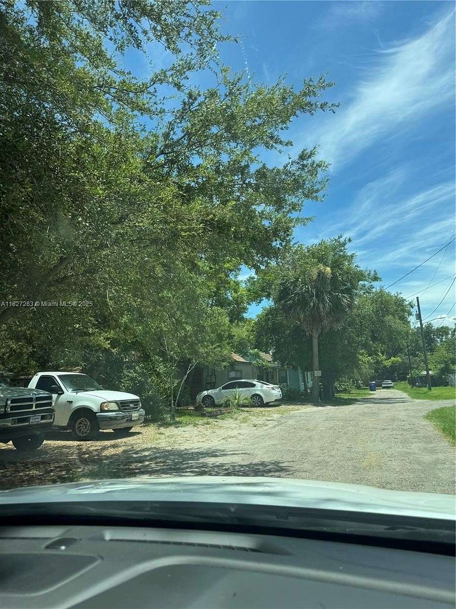 0.05 Acres of Residential Land for Sale in Kissimmee, Florida