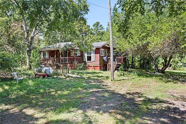 3.5 Acres of Residential Land with Home for Sale in Russellville, Arkansas