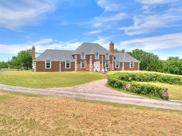 68.8 Acres of Land with Home for Sale in Skiatook, Oklahoma