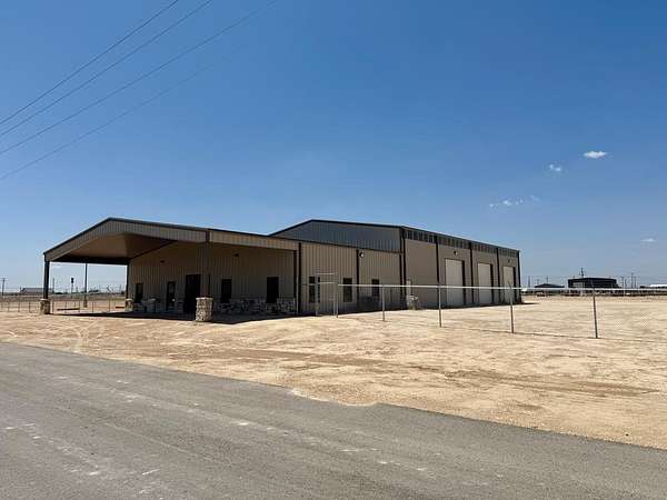 3 Acres of Improved Mixed-Use Land for Sale in Odessa, Texas