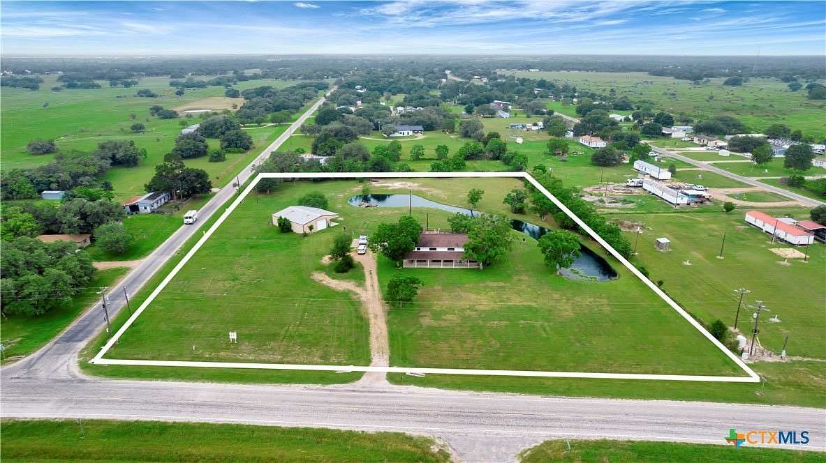 3.8 Acres of Residential Land with Home for Sale in Inez, Texas