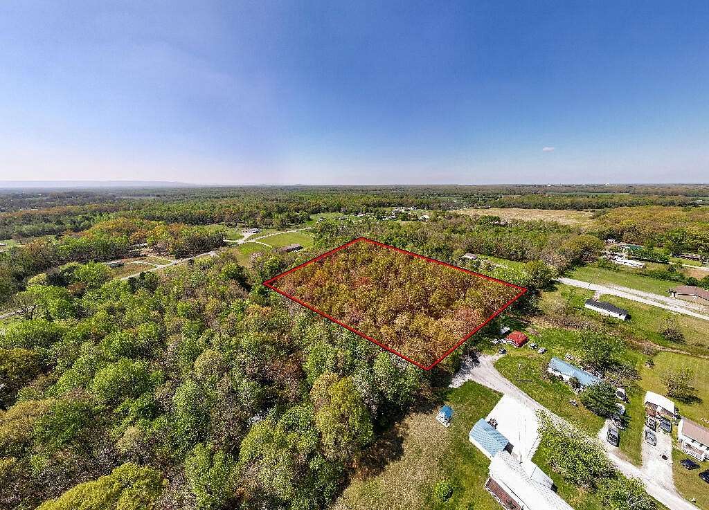 3.2 Acres of Residential Land for Sale in Hillsboro, Tennessee