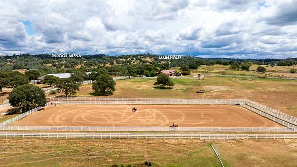 40 Acres of Agricultural Land with Home for Sale in Grass Valley, California