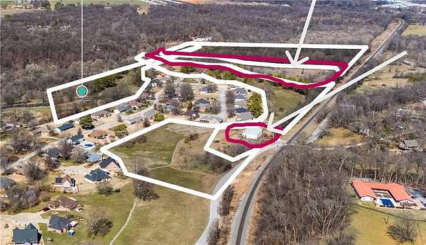 9 Acres of Commercial Land for Sale in Siloam Springs, Arkansas