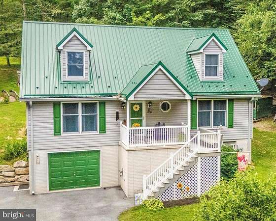 8.15 Acres of Residential Land with Home for Sale in Fairfield, Pennsylvania