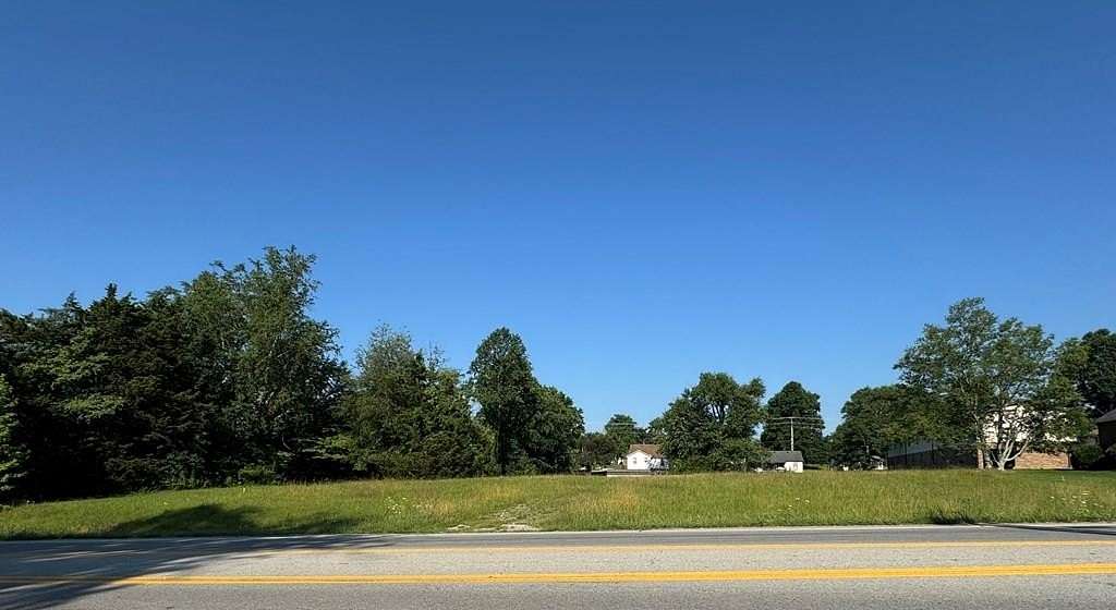 0.31 Acres of Mixed-Use Land for Sale in Cookeville, Tennessee