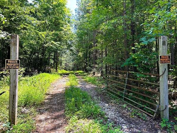 5.35 Acres of Residential Land for Sale in Ten Mile, Tennessee