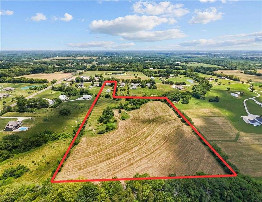 14 Acres of Land with Home for Sale in Grain Valley, Missouri