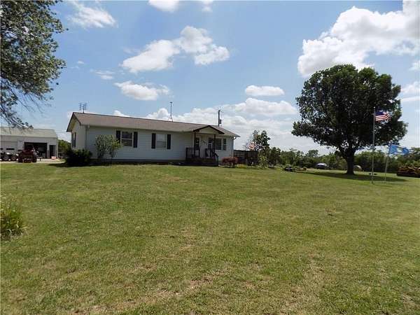 32 Acres of Recreational Land with Home for Sale in Williamsburg, Kansas