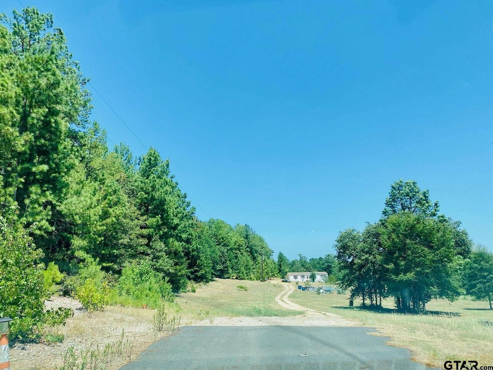 14.5 Acres of Land for Sale in Palestine, Texas