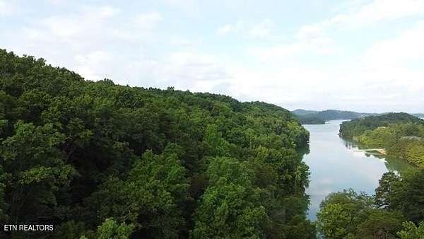 9.54 Acres of Residential Land for Sale in Dandridge, Tennessee