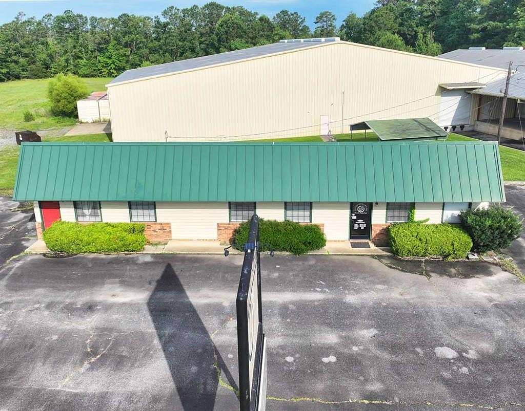 4.29 Acres of Improved Commercial Land for Sale in Thomasville, Georgia