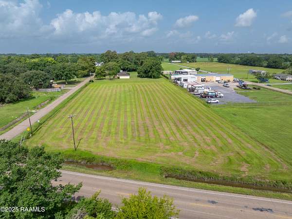 2 Acres of Residential Land for Sale in Abbeville, Louisiana