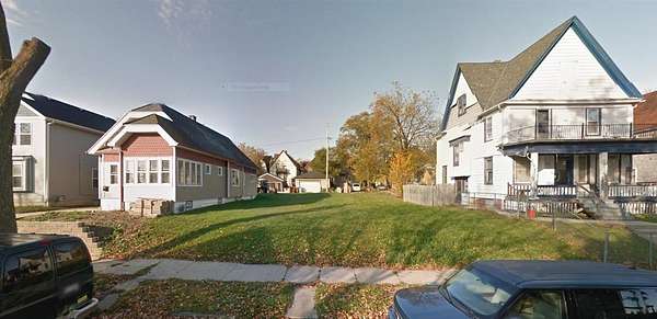 0.08 Acres of Residential Land for Sale in Milwaukee, Wisconsin