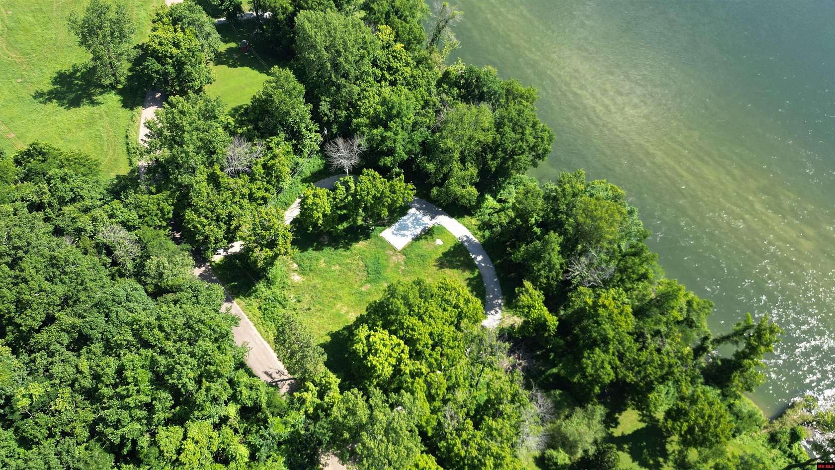 1.87 Acres of Residential Land for Sale in Norfork, Arkansas