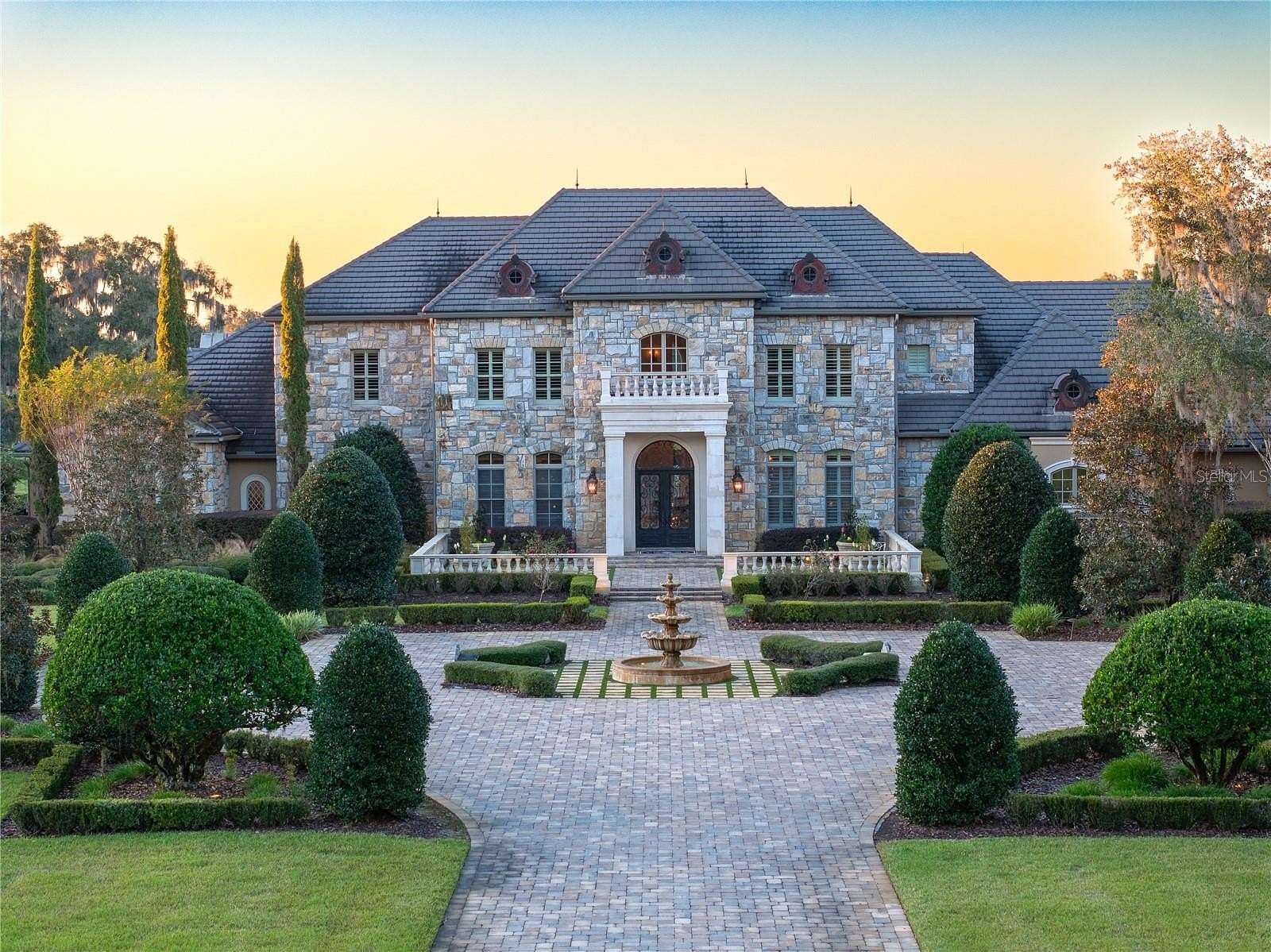 1,935 Acres of Recreational Land with Home for Sale in Micanopy, Florida