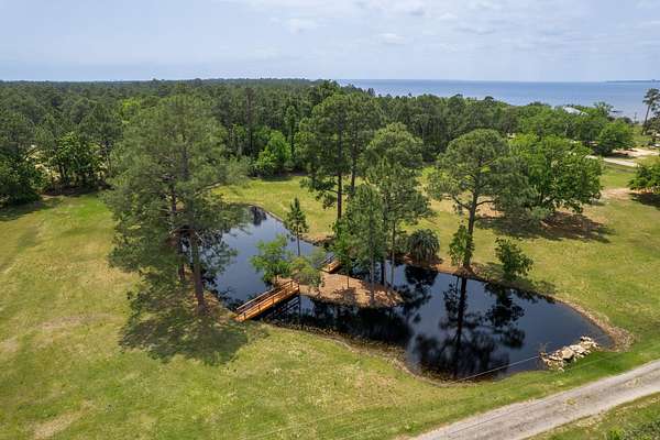 2.5 Acres of Residential Land for Sale in Milton, Florida