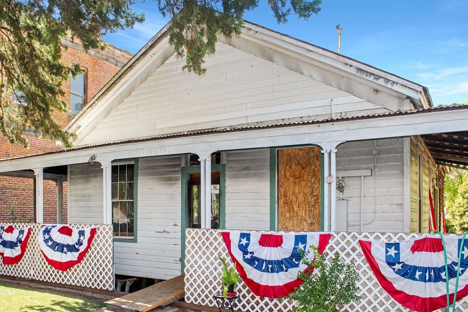 0.25 Acres of Commercial Land for Sale in Jamestown, California