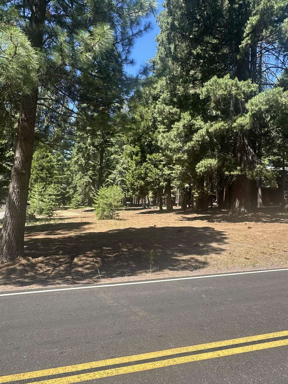 0.34 Acres of Residential Land for Sale in Lake Almanor Country Club, California