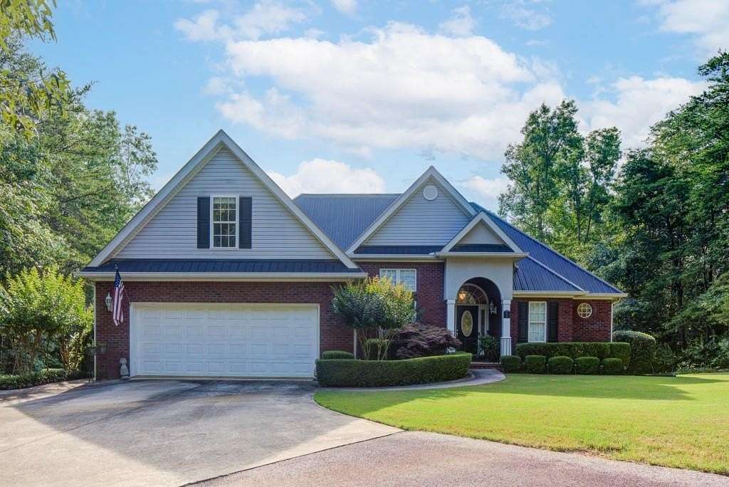 11 Acres of Land with Home for Sale in Dahlonega, Georgia