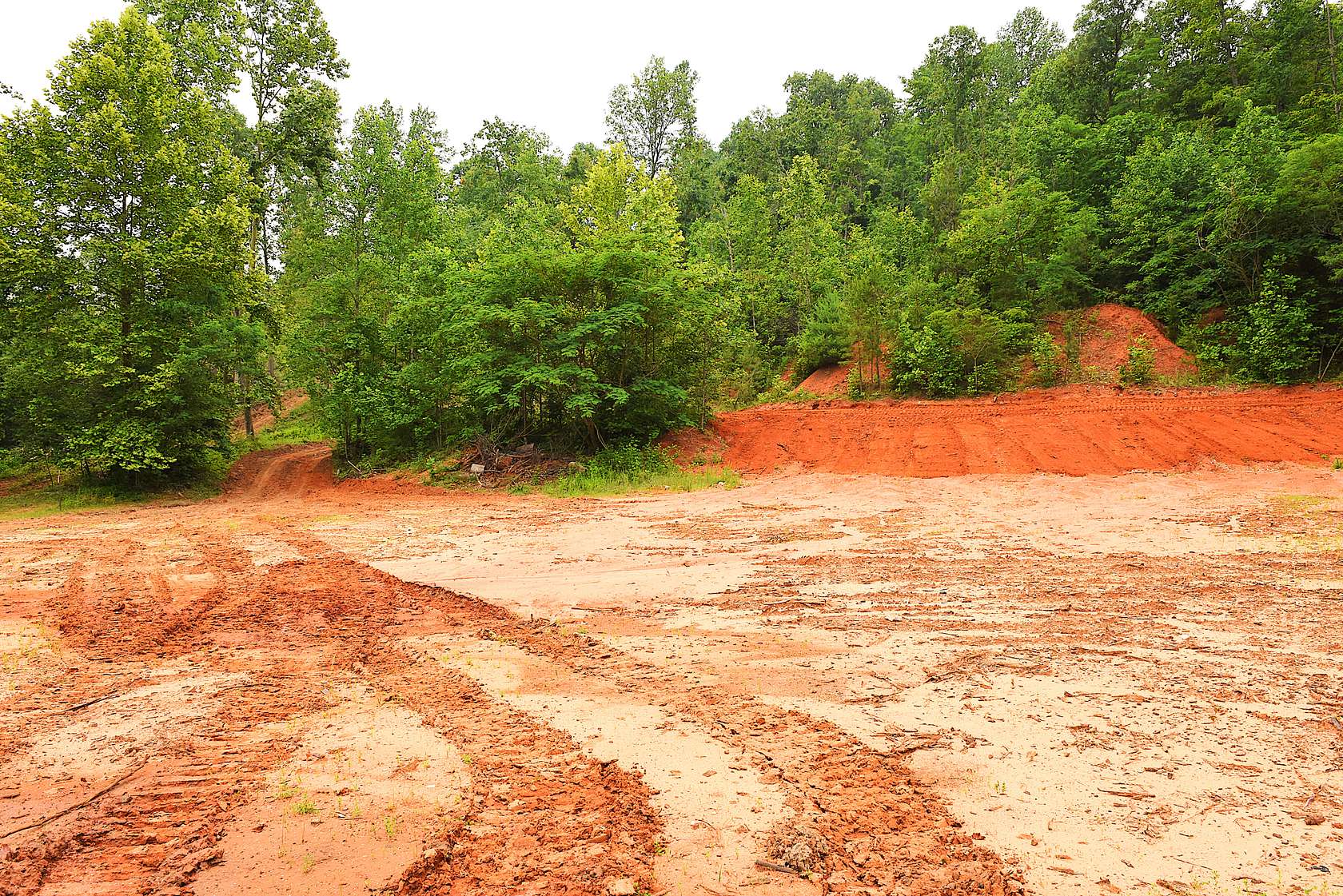 25.3 Acres of Recreational Land & Farm for Sale in Bonnieville, Kentucky