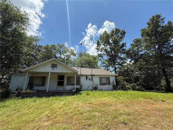 16 Acres of Land with Home for Sale in Bee Branch, Arkansas