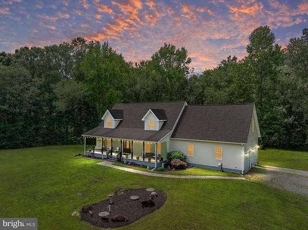 17.9 Acres of Improved Land for Sale in Marydel, Maryland