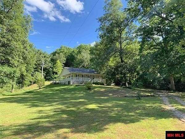 13 Acres of Land with Home for Sale in Flippin, Arkansas