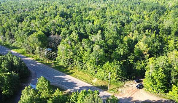 140 Acres of Recreational Land for Sale in Marquette, Michigan