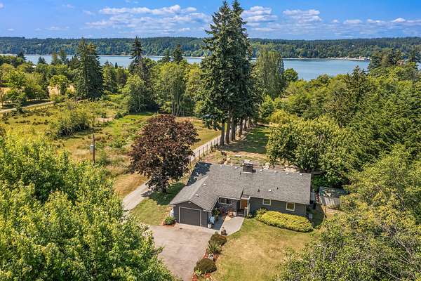 3.84 Acres of Land with Home for Sale in Vashon Island, Washington