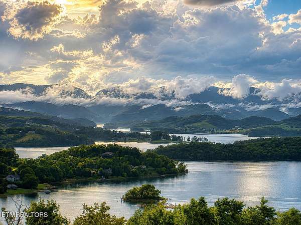 0.96 Acres of Residential Land for Sale in Morristown, Tennessee