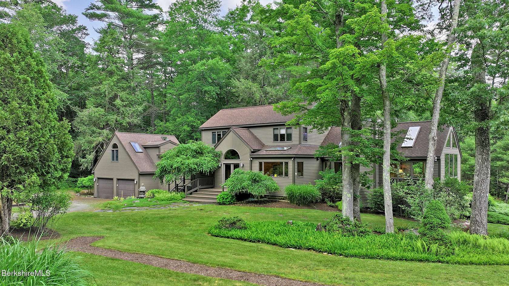 6.24 Acres of Land with Home for Sale in New Marlborough, Massachusetts