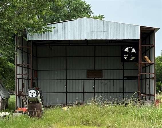 7.5 Acres of Land for Sale in Pauls Valley, Oklahoma