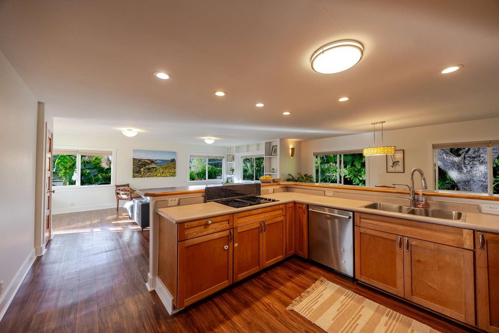 2.13 Acres of Residential Land with Home for Sale in Haʻikū, Hawaii