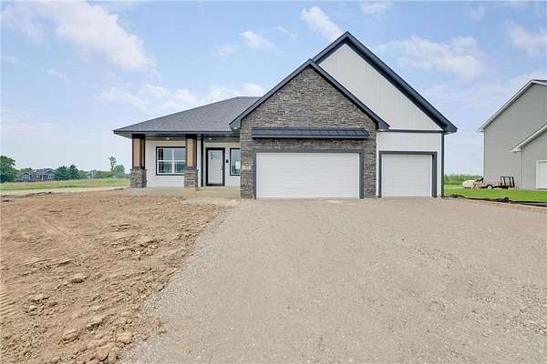 1.54 Acres of Residential Land with Home for Sale in Kinnickinnic Town, Wisconsin