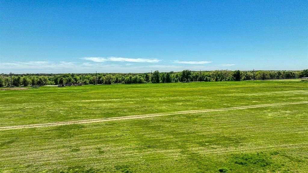 2 Acres of Residential Land for Sale in Mineral Wells, Texas