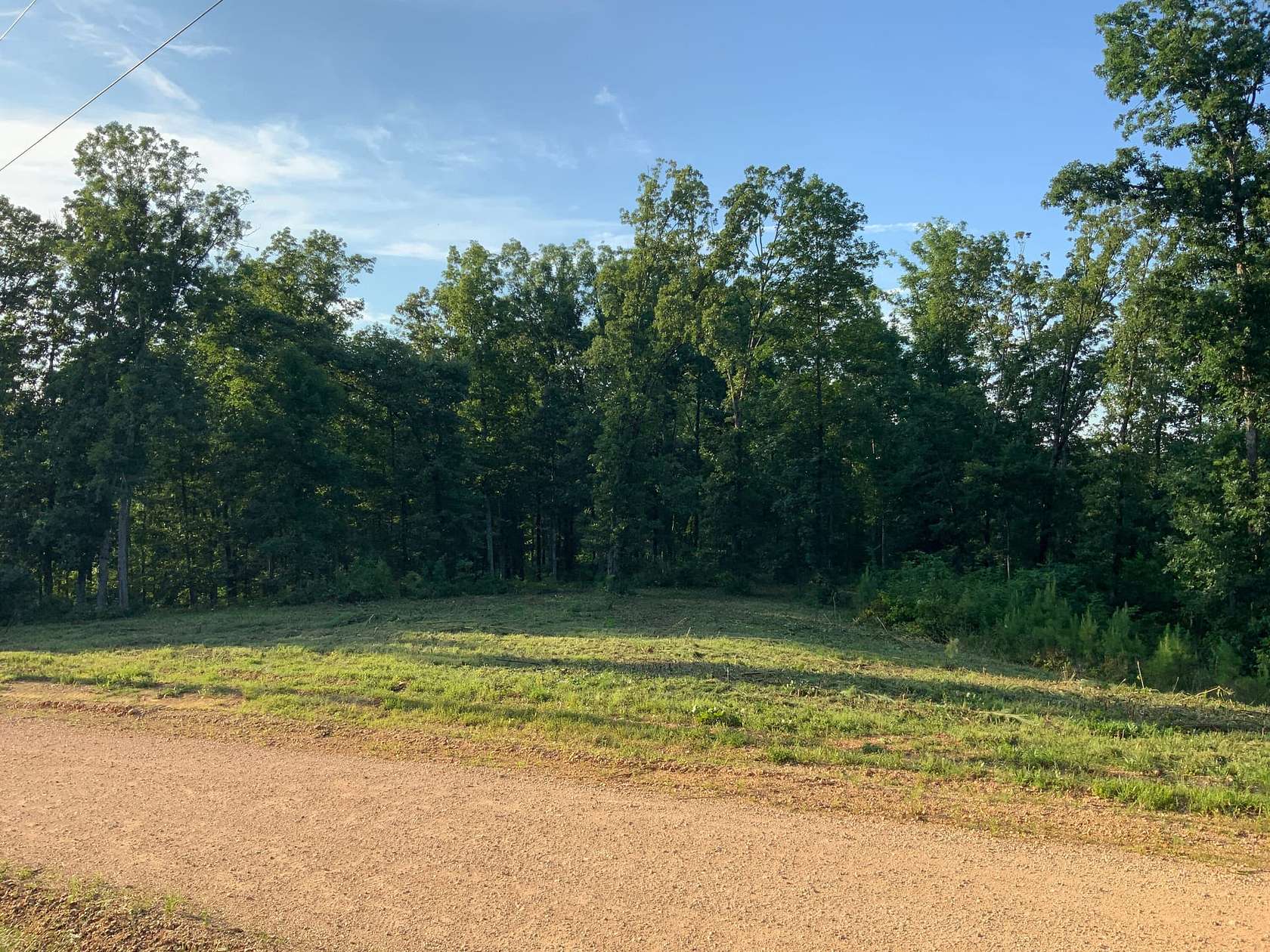 6.5 Acres of Land for Sale in Waverly, Tennessee