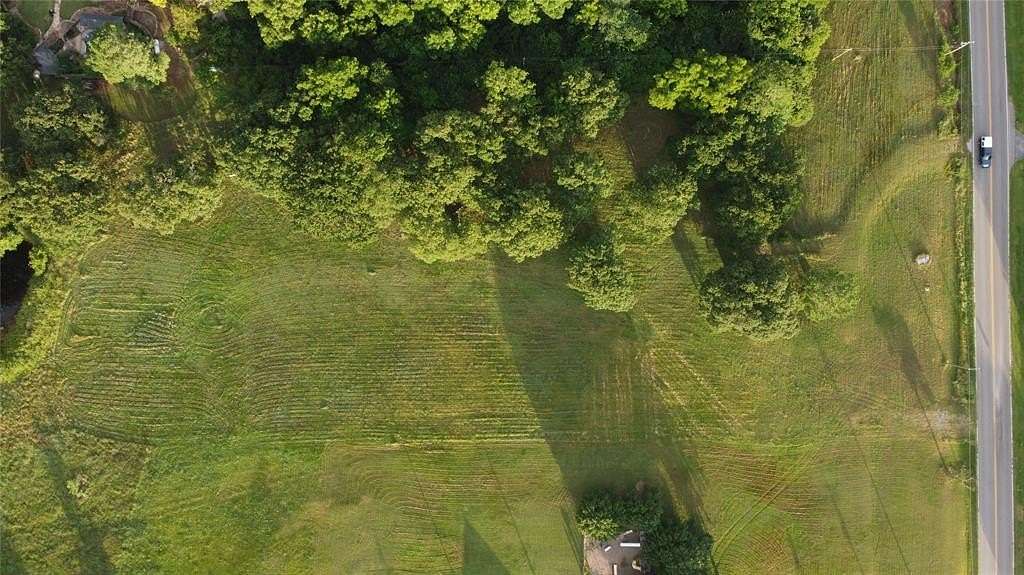 5 Acres of Agricultural Land for Sale in Norman, Oklahoma