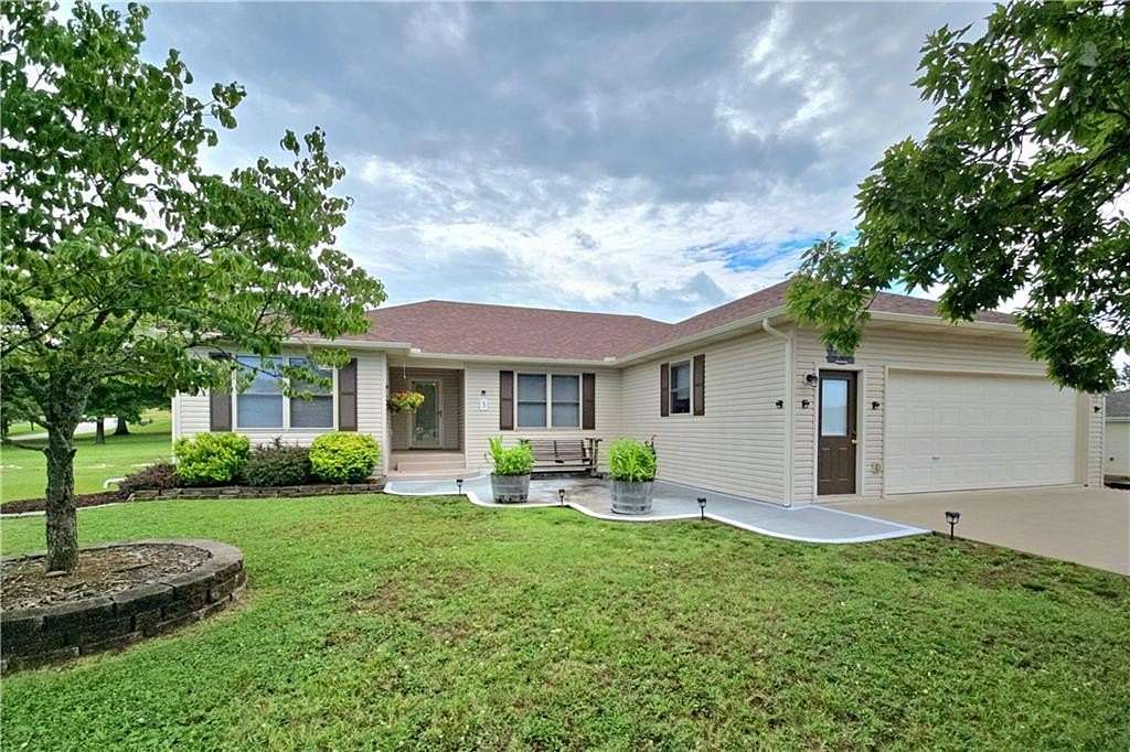 0.26 Acres of Residential Land with Home for Sale in Holiday Island, Arkansas