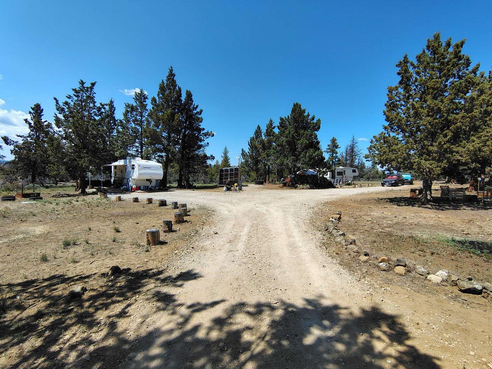 5.89 Acres of Residential Land for Sale in Chiloquin, Oregon