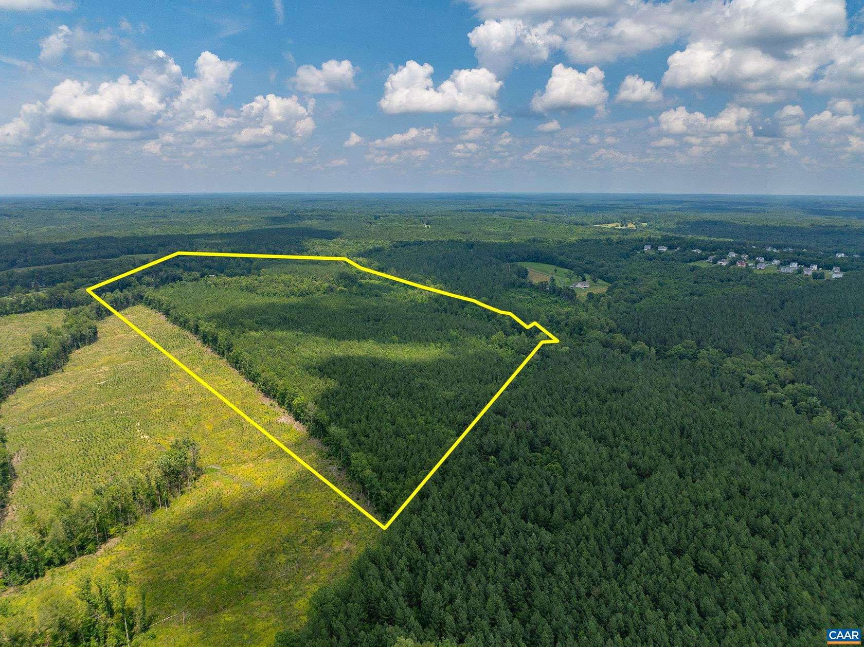 83 Acres of Agricultural Land with Home for Sale in Palmyra, Virginia