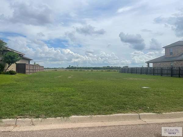 1.8 Acres of Residential Land for Sale in Harlingen, Texas