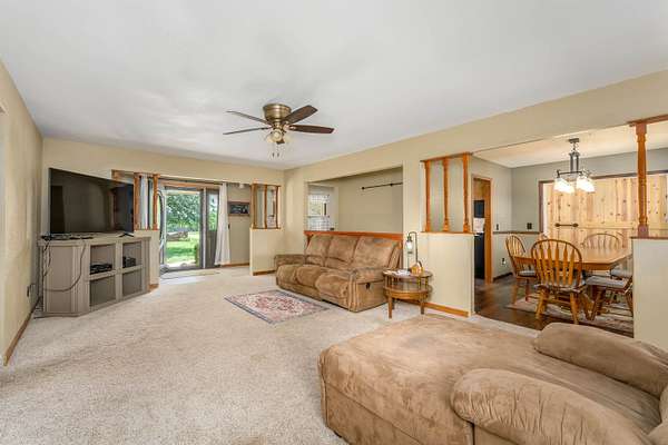 4.7 Acres of Residential Land with Home for Sale in Mulvane, Kansas