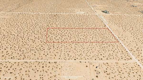 5 Acres of Residential Land for Sale in Joshua Tree, California
