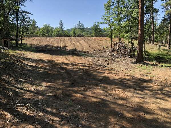 6.45 Acres of Residential Land for Sale in Grants Pass, Oregon