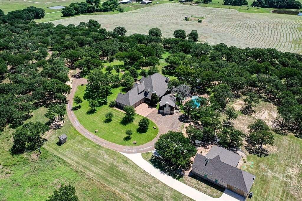 24.6 Acres of Land with Home for Sale in Decatur, Texas