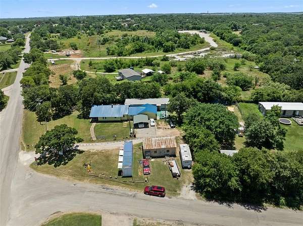 0.9 Acres of Land for Sale in Burleson, Texas