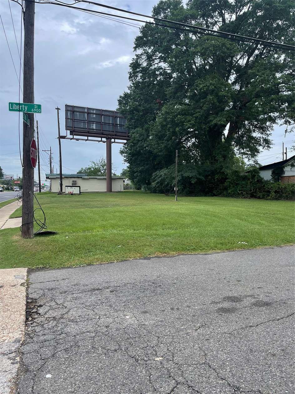 0.25 Acres of Commercial Land for Sale in Shreveport, Louisiana