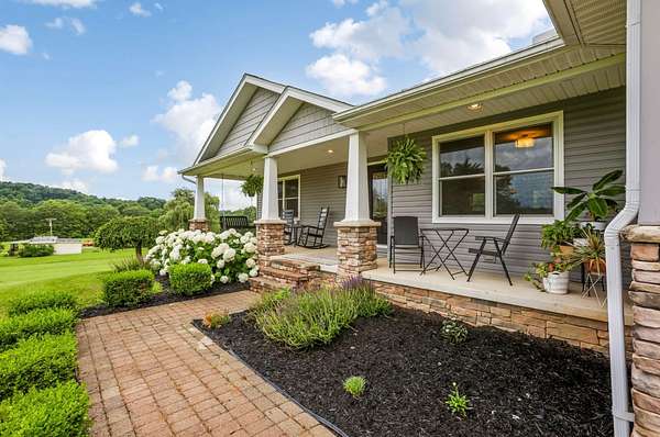 4.12 Acres of Residential Land with Home for Sale in Crooksville, Ohio